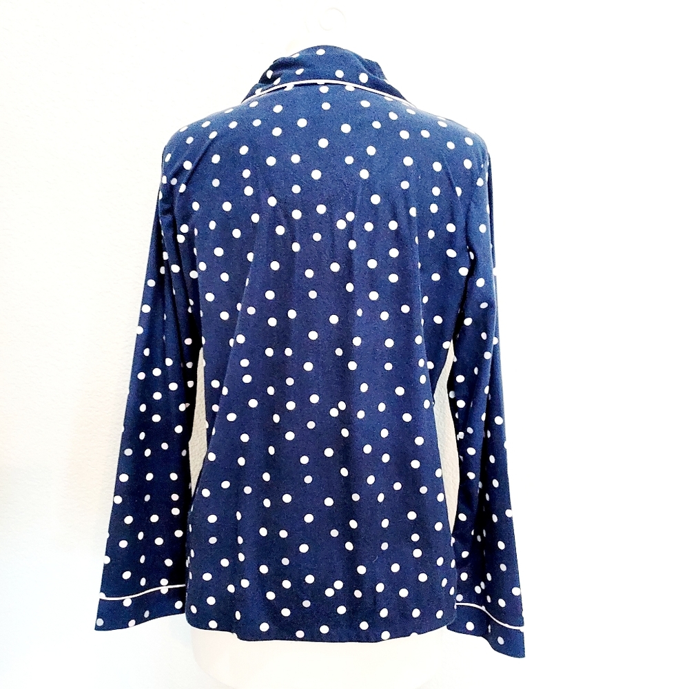 ⭐️5/$20 White Mark Blue & White Polka Dot Button Sleep Top Size Medium - Picture 5 of 10
